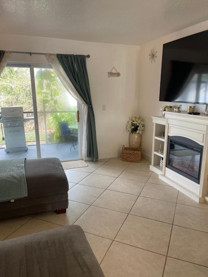 Bright And Beachy 2Bed 1Bath Home - Unit 210 Cocoa Beach Exteriör bild